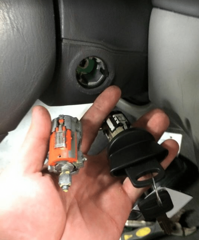 image of an old ignition (left) and it's replacement (right)